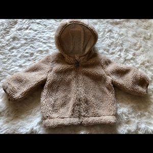 GAP Sherpa Jacket size 0-6 Months
